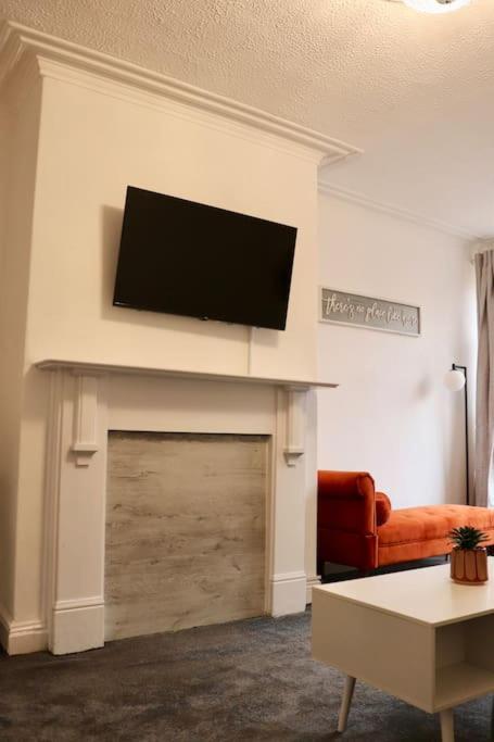Charming 3 Bedroom Property Free Wifi & Parking Leeds (West Yorkshire) Exterior foto