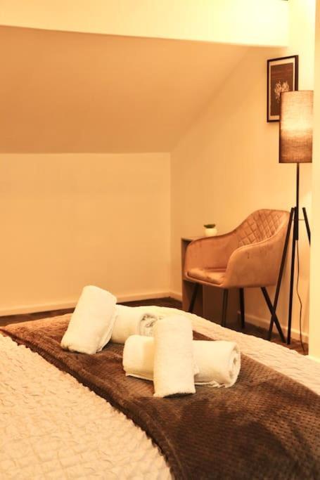 Charming 3 Bedroom Property Free Wifi & Parking Leeds (West Yorkshire) Exterior foto