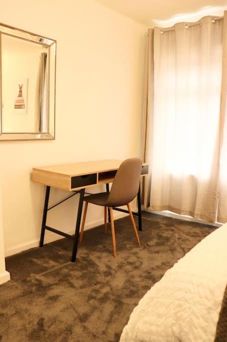 Charming 3 Bedroom Property Free Wifi & Parking Leeds (West Yorkshire) Exterior foto